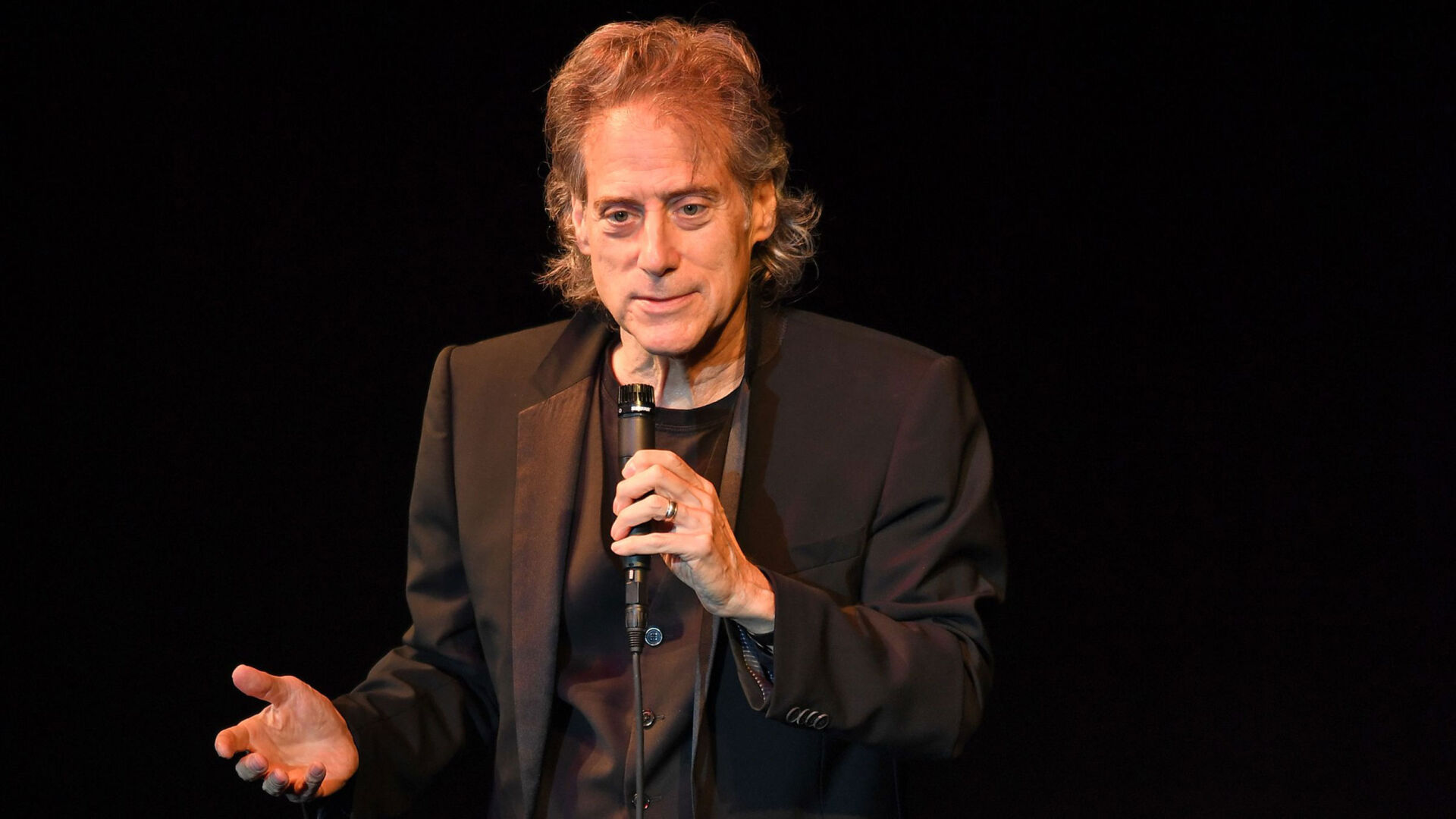Richard Lewis 'finished with standup' amid Parkinson's disease